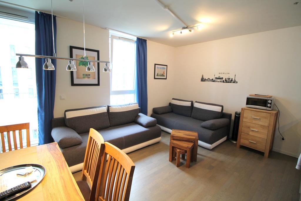 Apartment At Alexanderplatz *